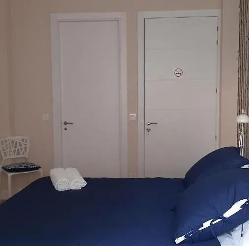 홈스테이 Guggenheim Center *