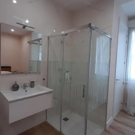 Pansiyon Guggenheim Center *